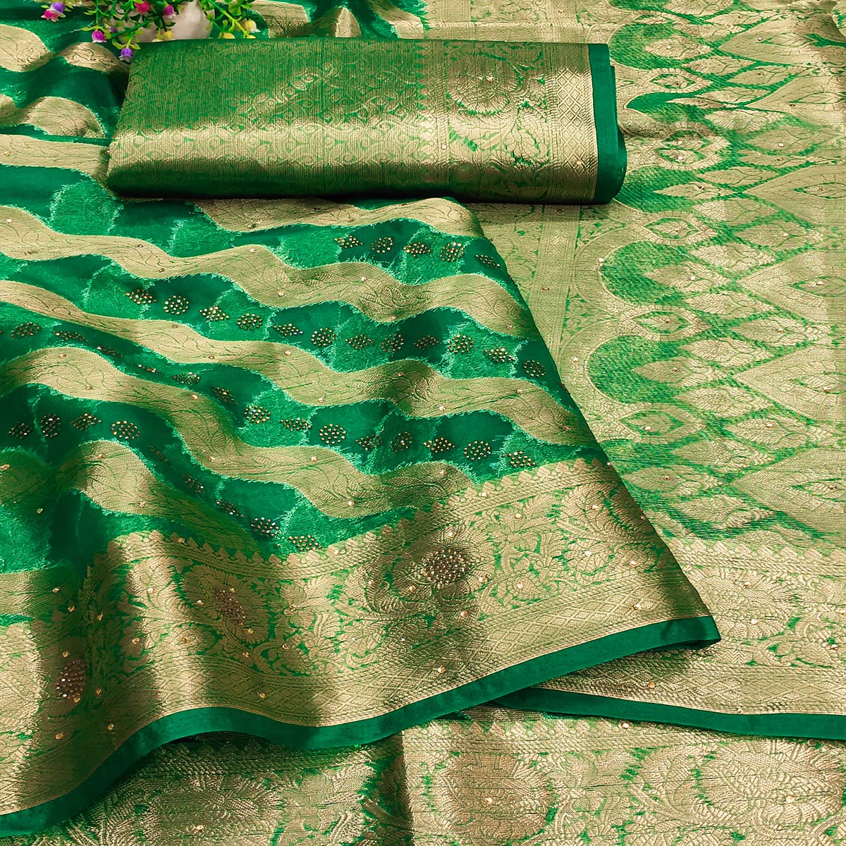 green-stone-work-woven-organza-jacquard-saree-2