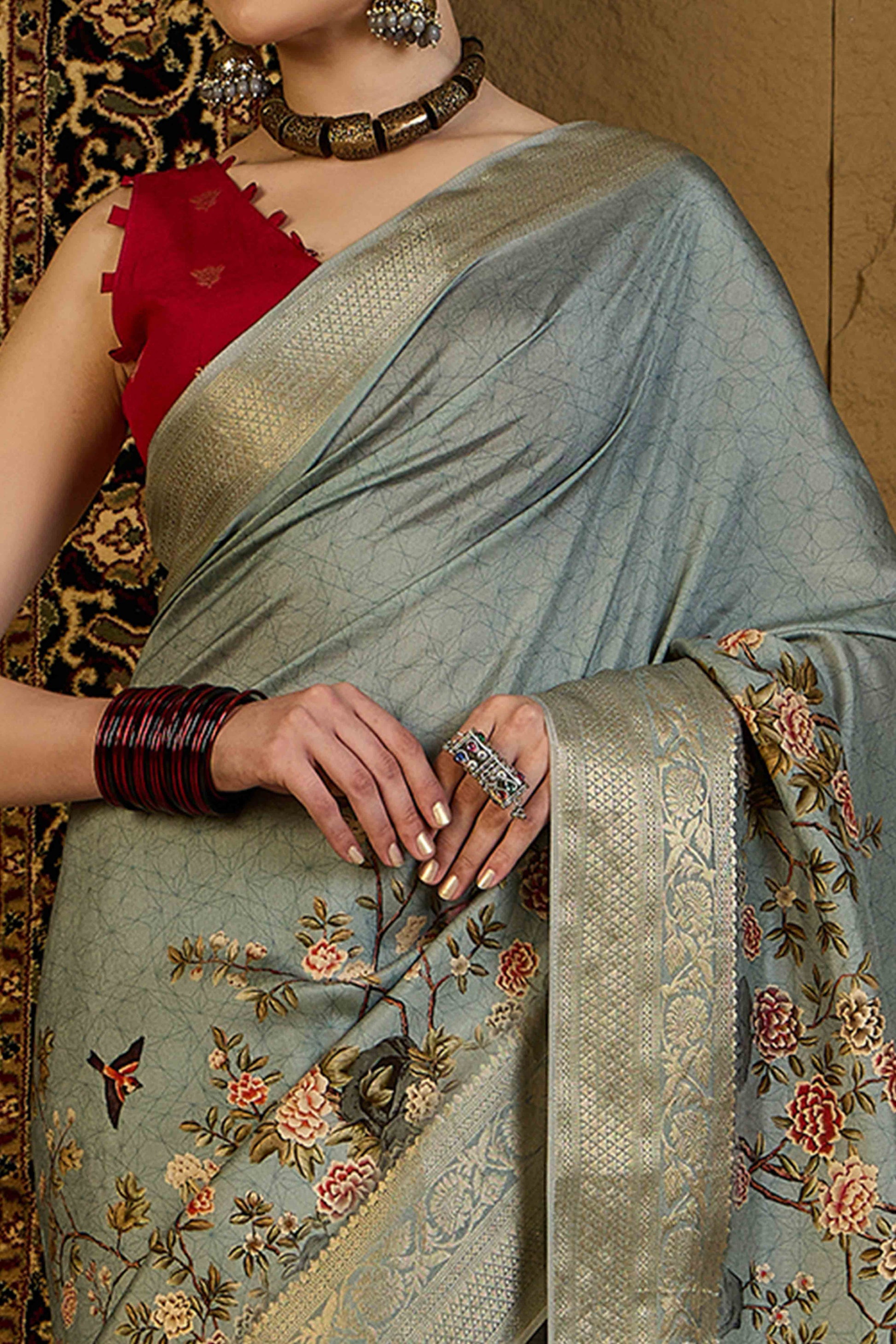grey-floral-printed-viscose-saree
