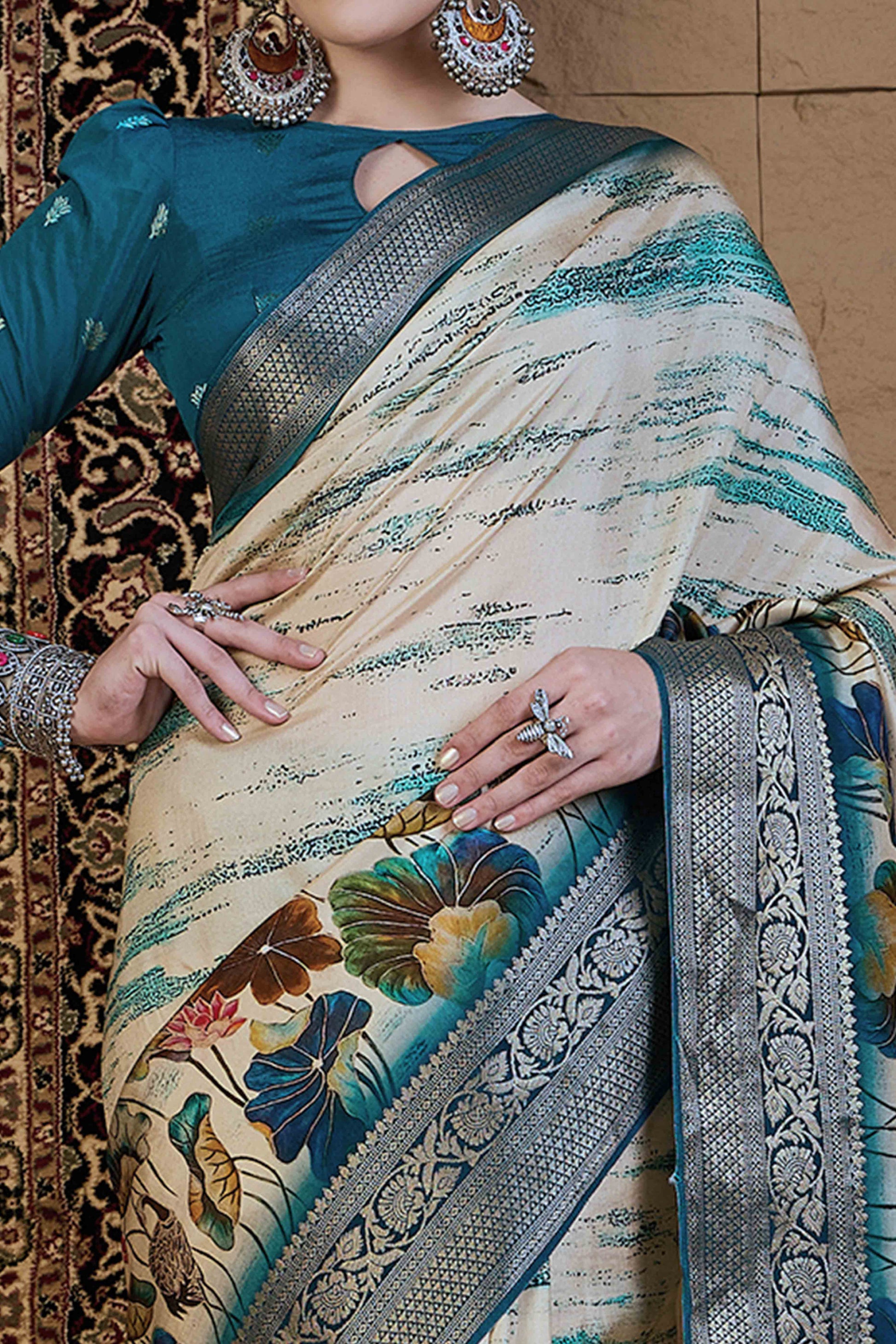 Cream & Teal Floral Printed Viscose Saree
