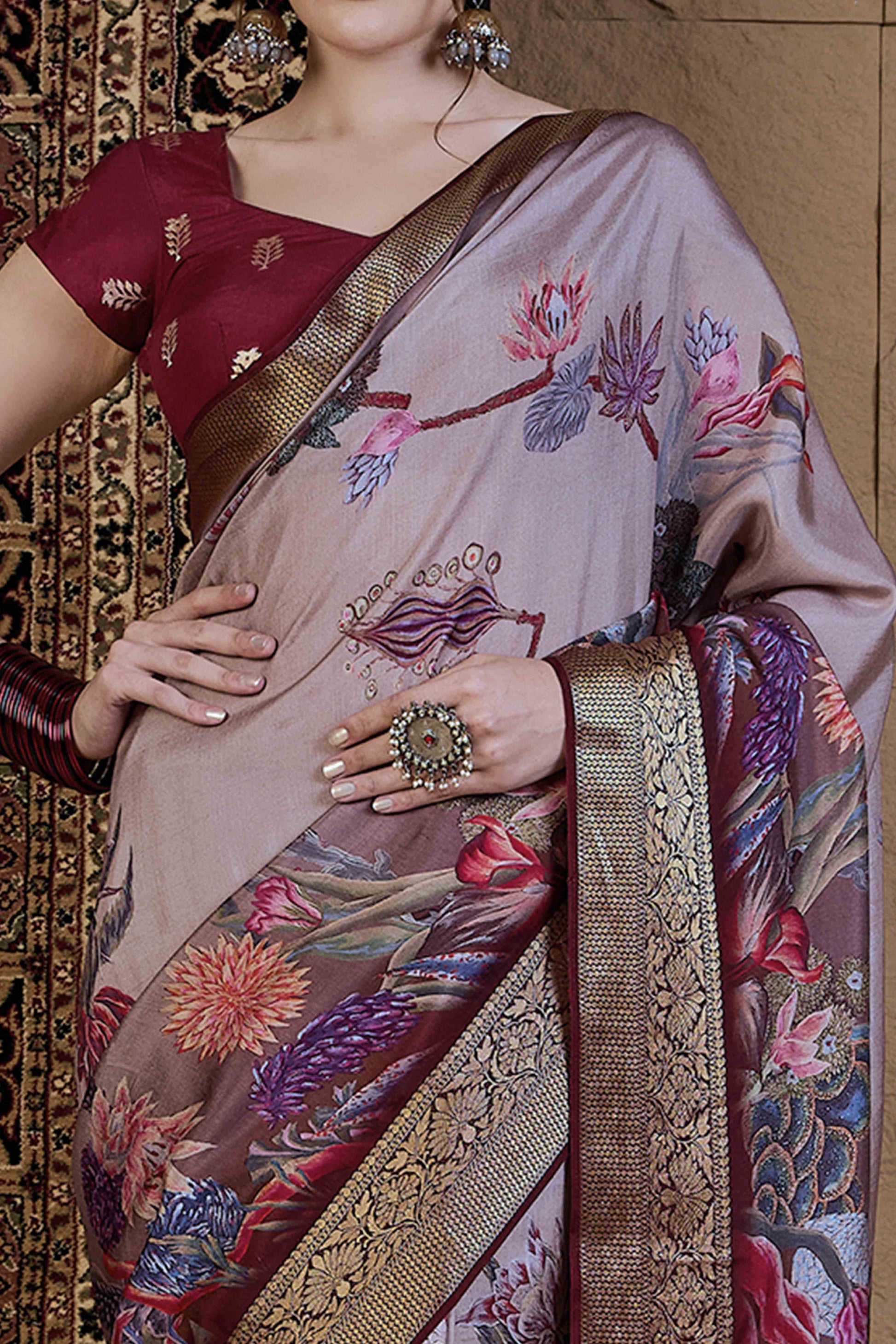 Light Mauve Floral Printed Viscose Saree