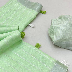 green-zari-woven-linen-saree-with-tassels-10