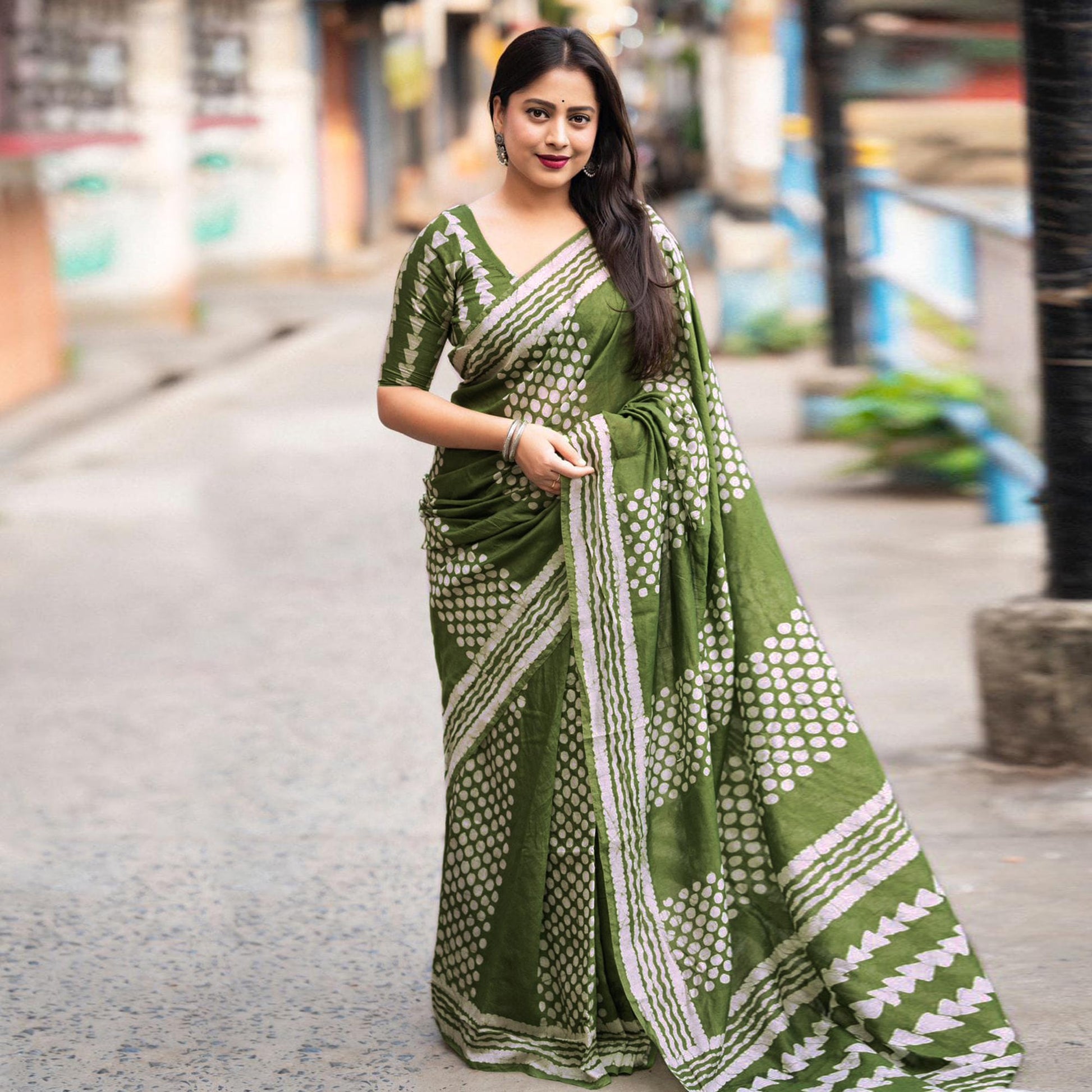 green-printed-chanderi-saree-with-tassels