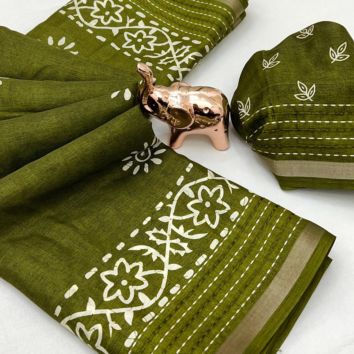 green-floral-printed-cotton-crepe-saree-with-katha-zari-border