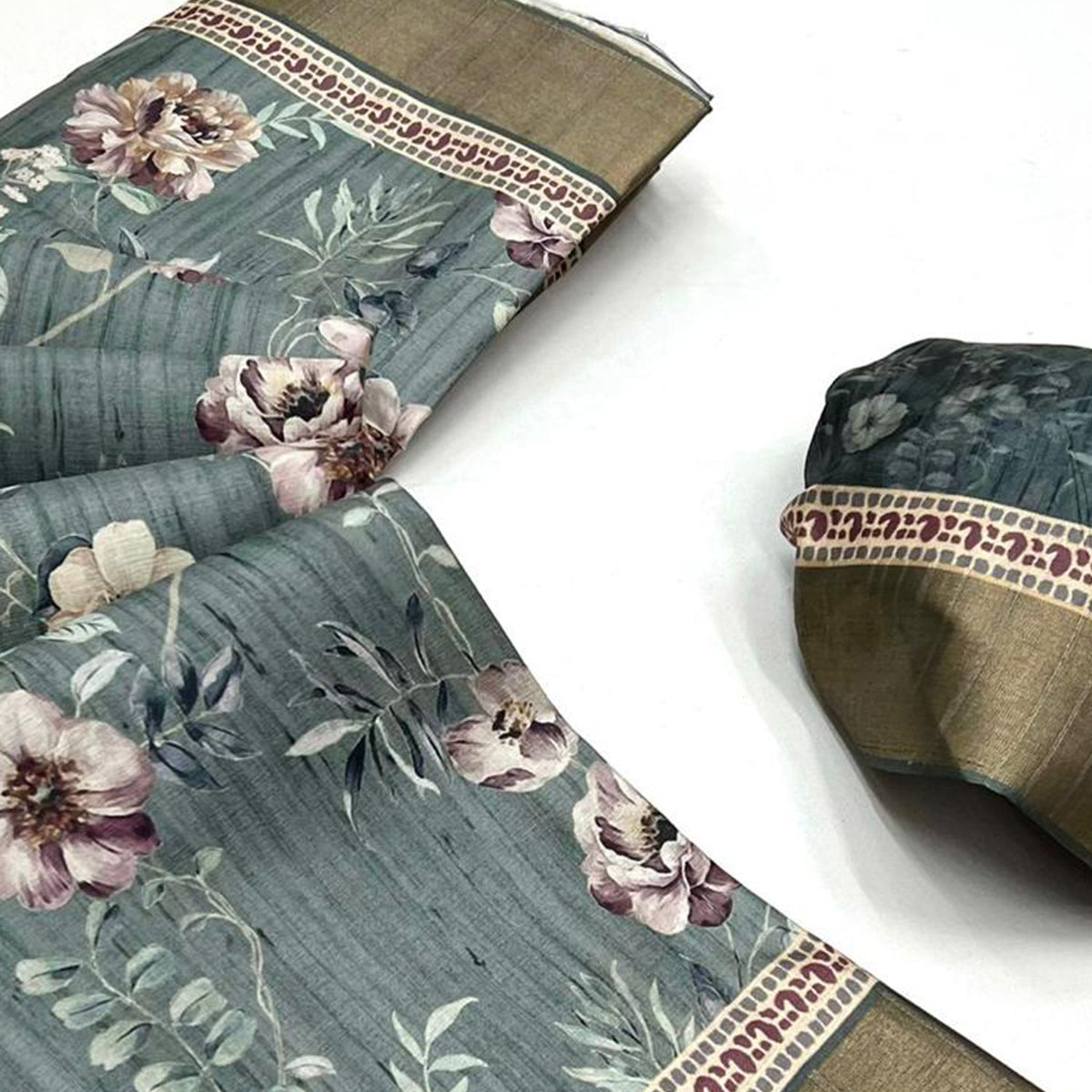 grey-floral-digital-printed-tussar-silk-saree-4
