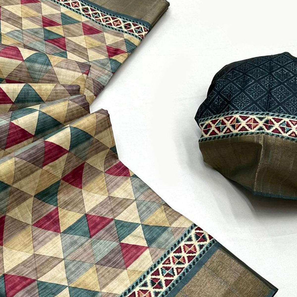 Multicolor Geometric Digital Printed Tussar Silk Saree