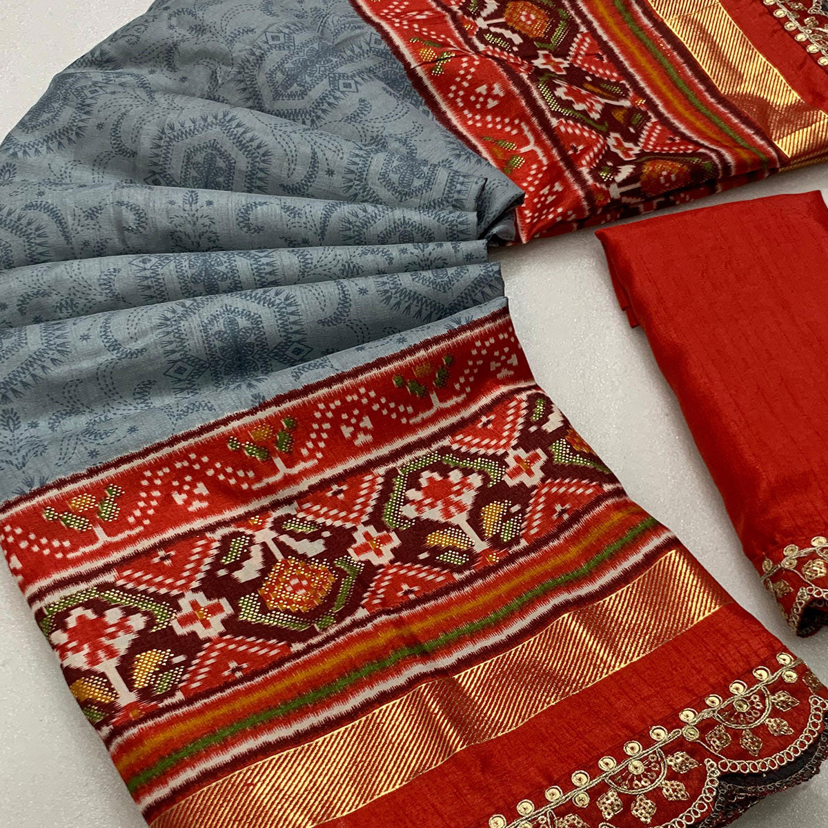 grey-red-ikkat-foil-printed-silk-saree-with-sequins-embroidery-border