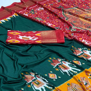green-ikkat-printed-dola-silk-saree-with-patola-print