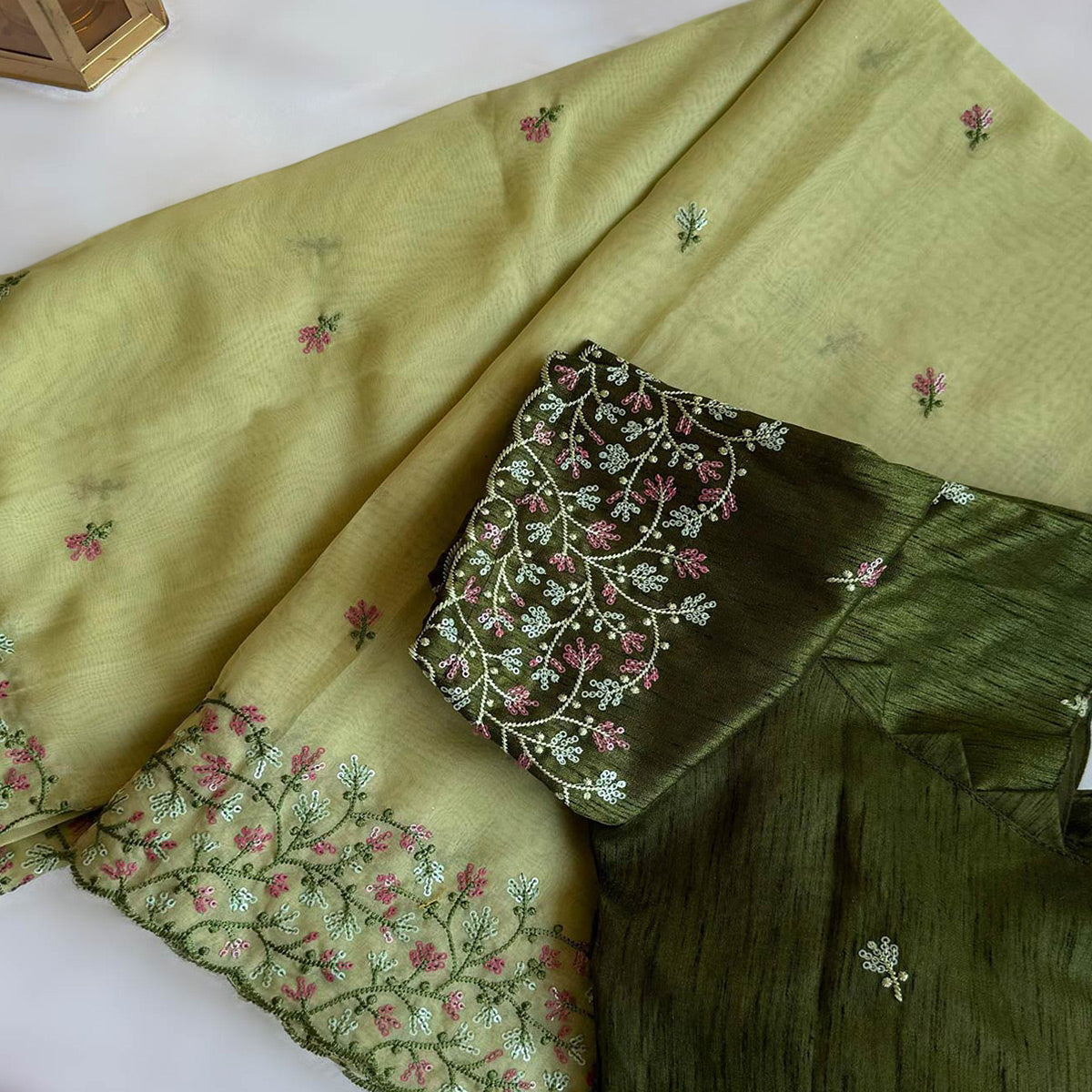 green-floral-embroidered-organza-saree-11