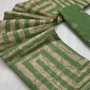 green-digital-printed-linen-cotton-saree-17