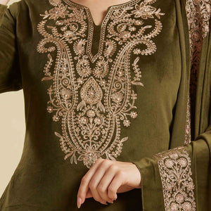 green-embroidered-velvet-straight-salwar-suit-1