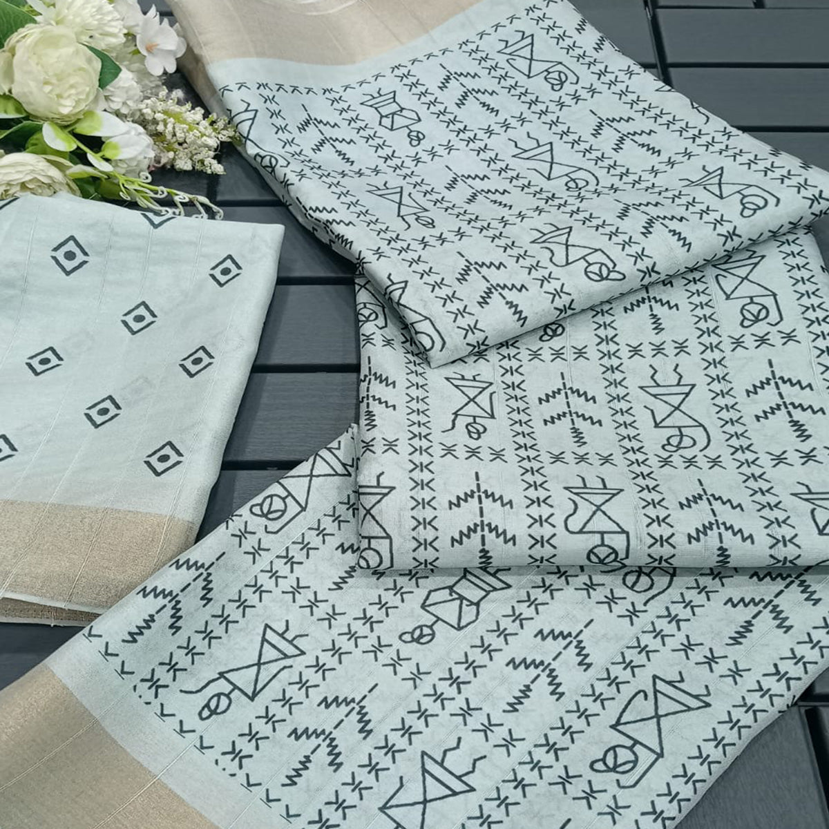 grey-digital-printed-dola-silk-saree-with-jacquard-zari-board