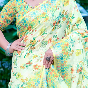 green-floral-printed-linen-saree-3