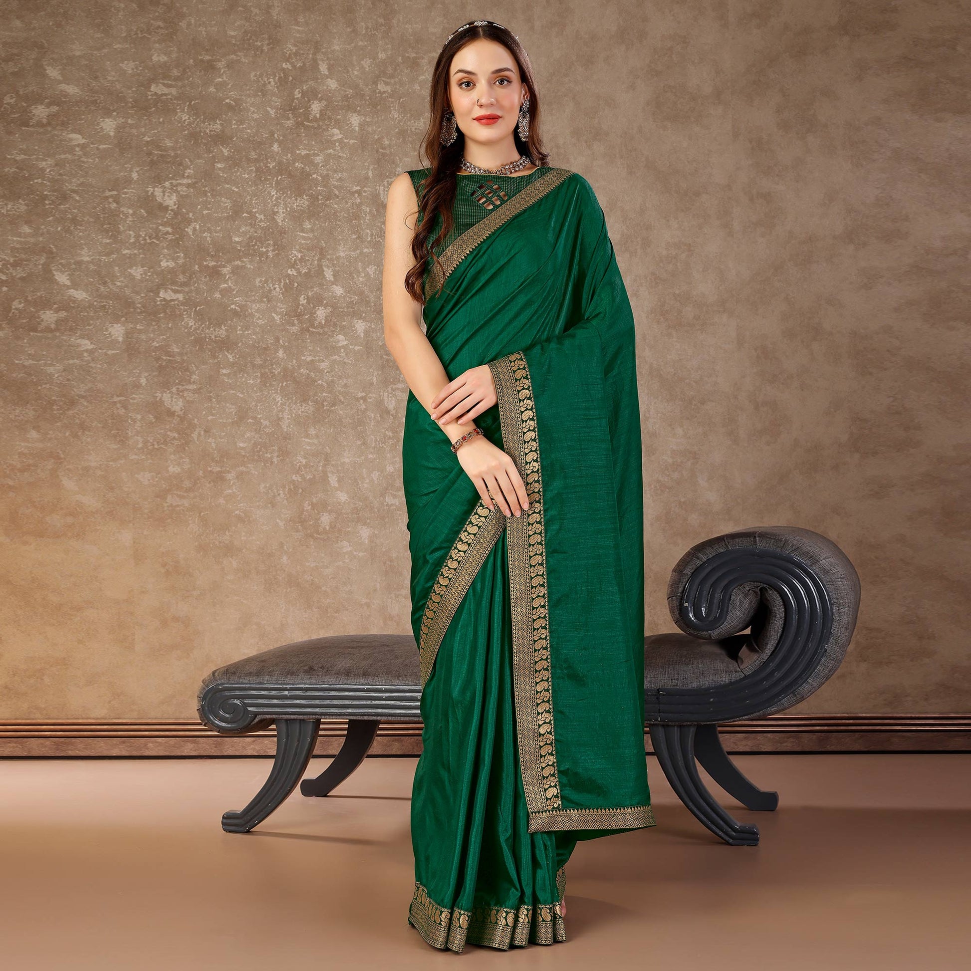 green-solid-saree-vichitra-silk-with-zari-lace-border