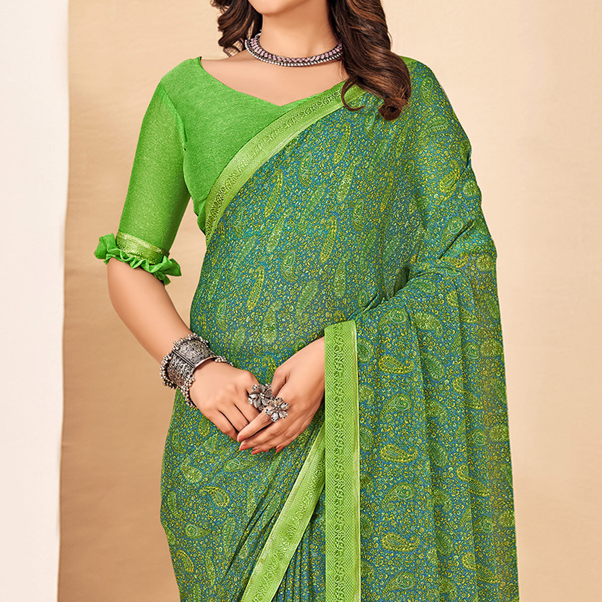 green-floral-printed-chiffon-saree-with-lace-border-1