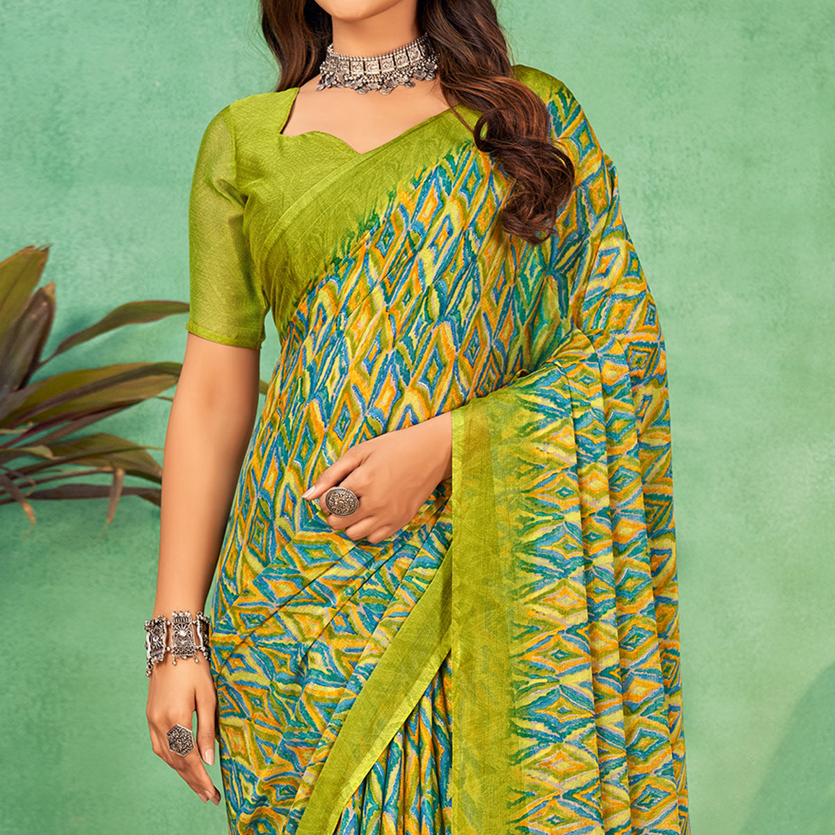 green-printed-chiffon-saree-8