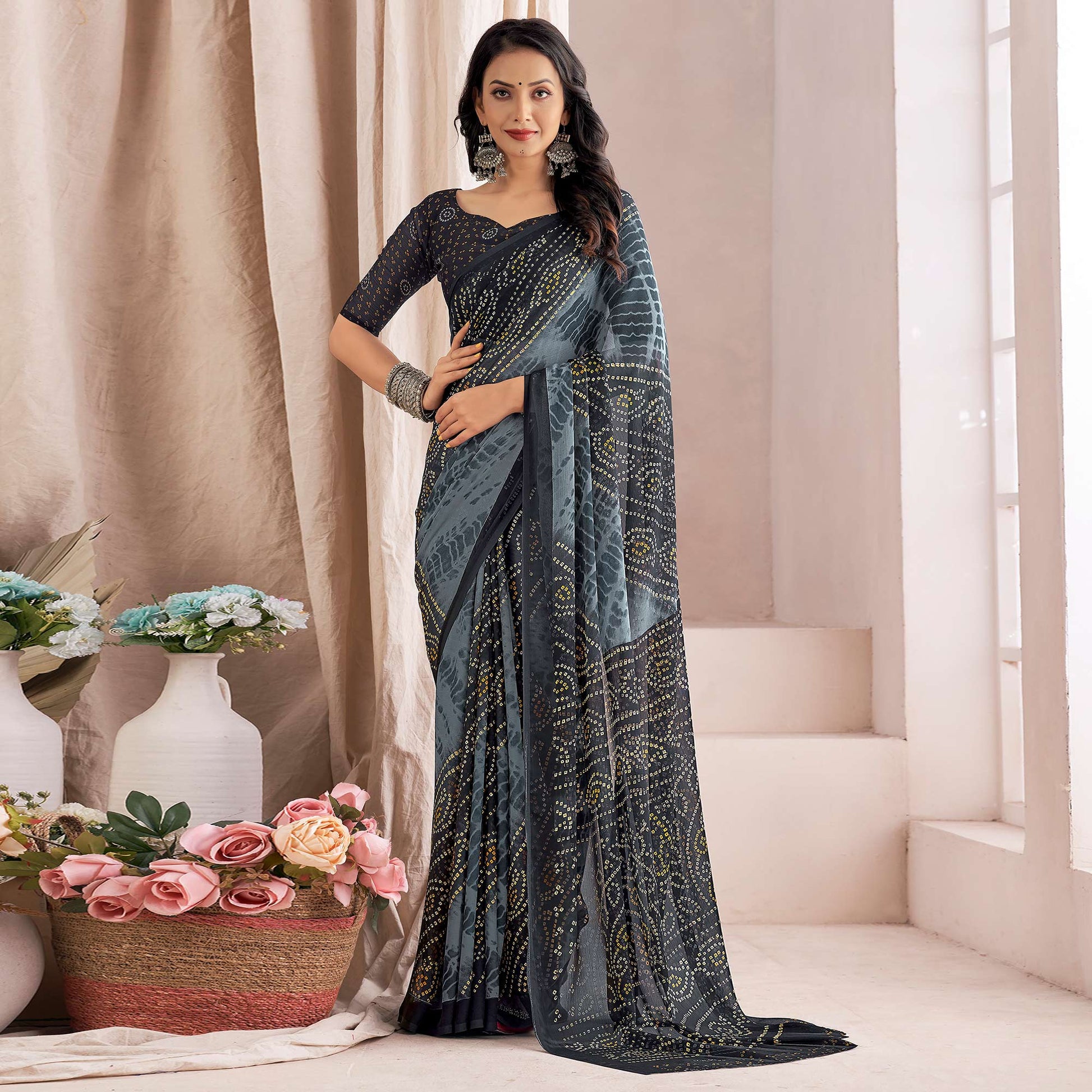 grey-bandhani-printed-chiffon-saree-2