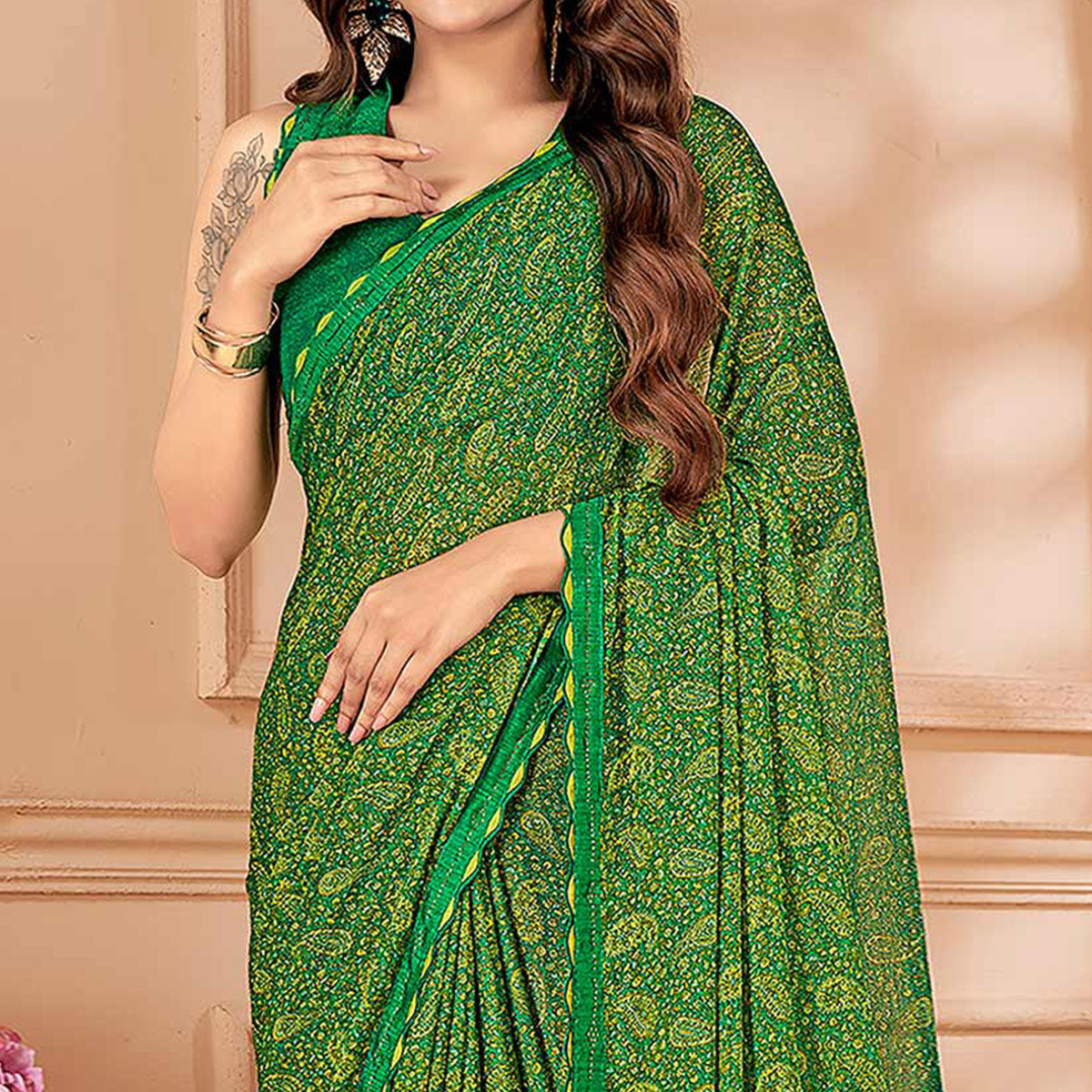 green-printed-chiffon-saree-with-lace-border-8
