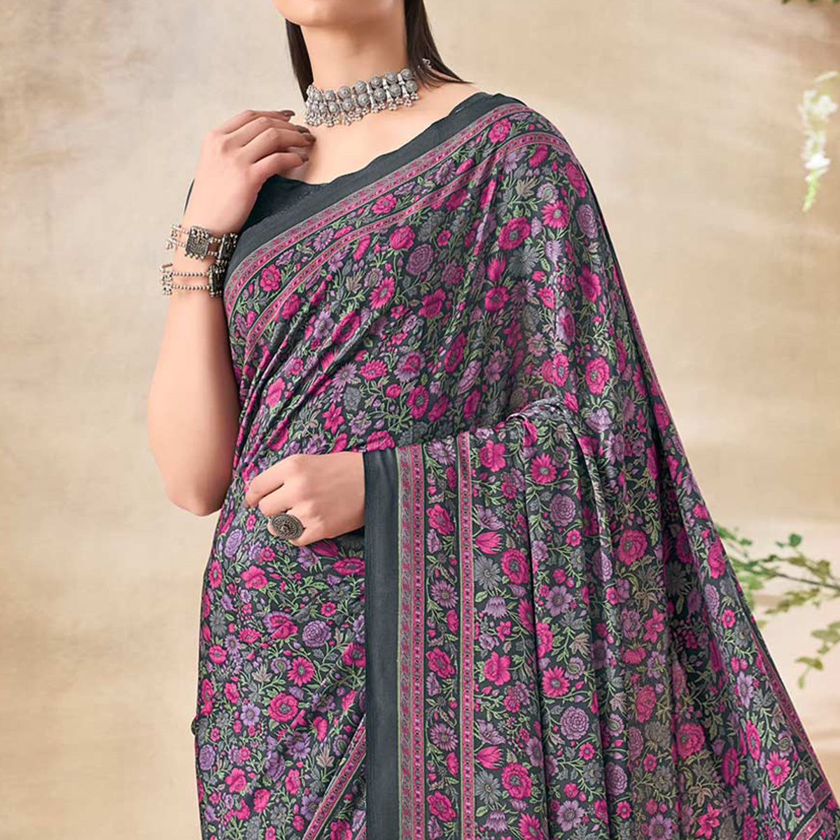 grey-floral-printed-crepe-saree-1