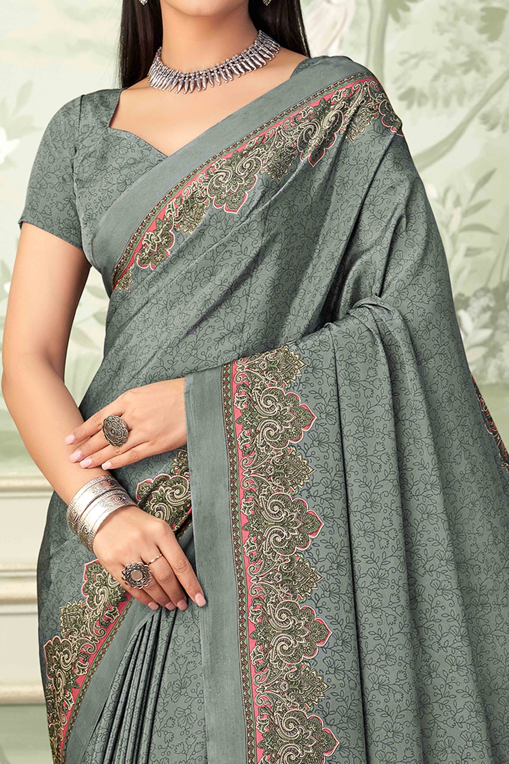 grey-floral-printed-crepe-silk-saree-9