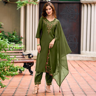 green-floral-embroidery-chanderi-silk-suit