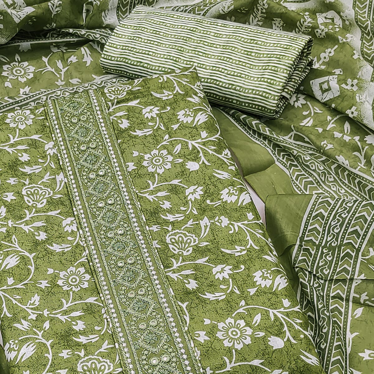 green-floral-printed-pure-cotton-dress-material-22