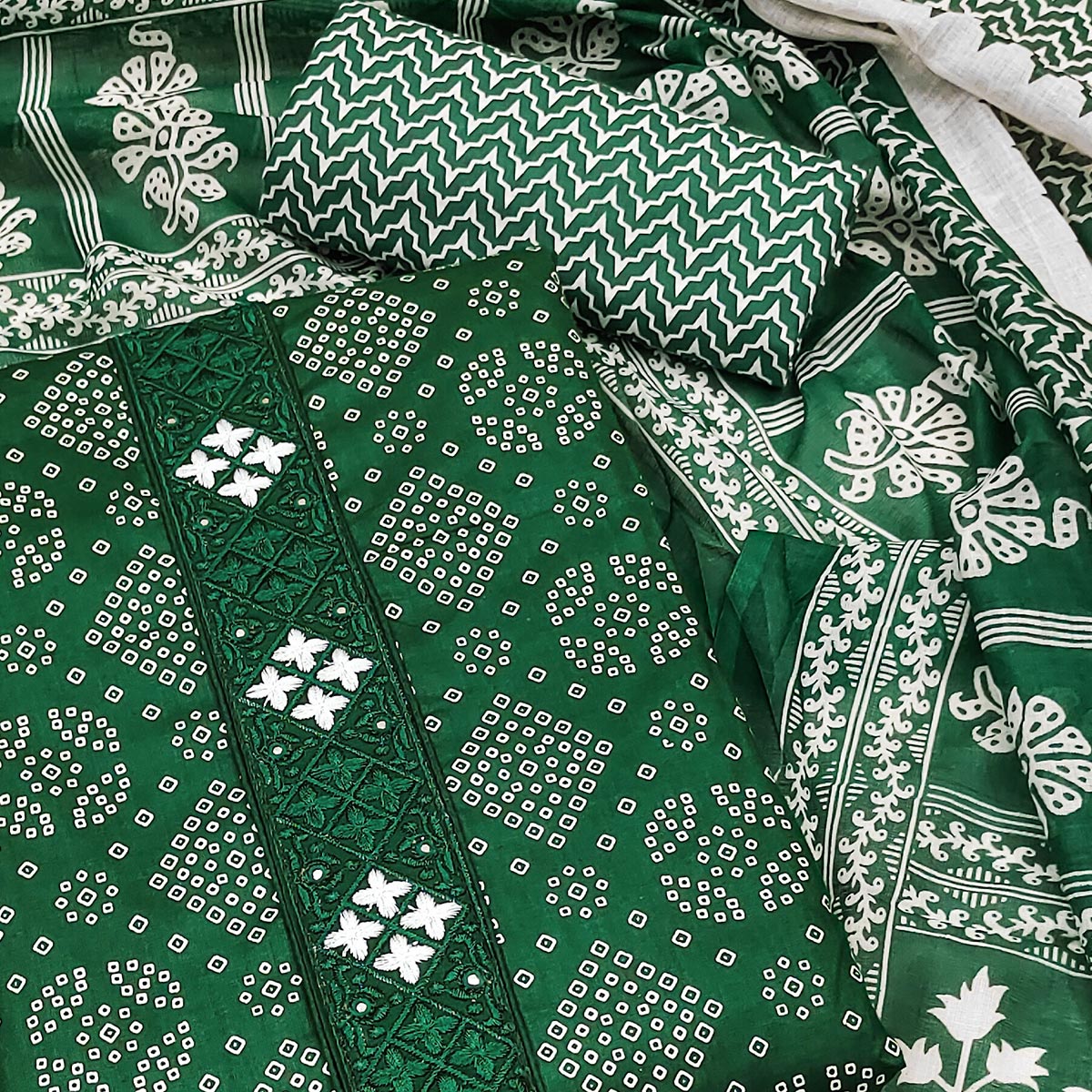 green-floral-printed-pure-cotton-dress-material-23