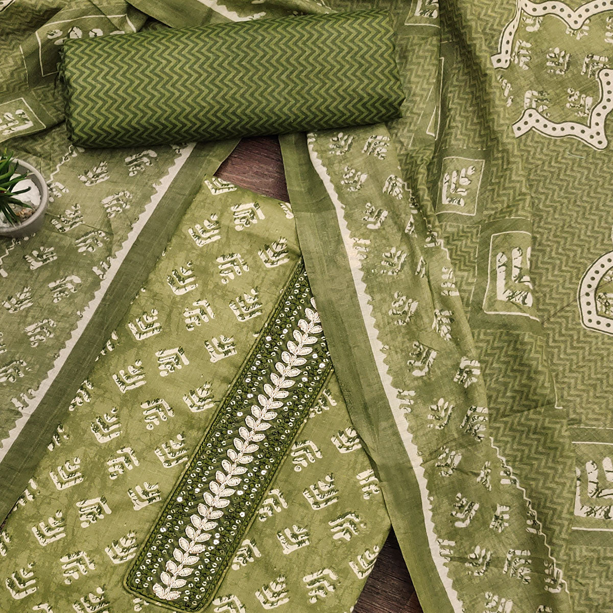 green-printed-pure-cotton-dress-material-7