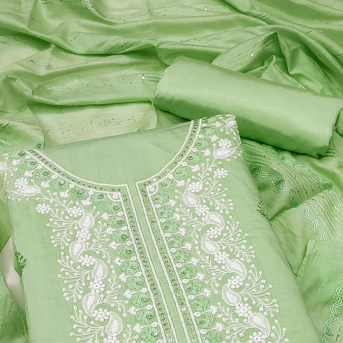 gree-floral-embroidered-viscose-dress-material