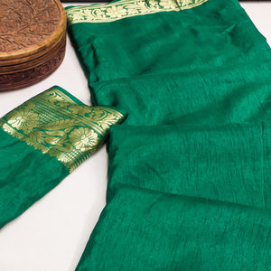 green-woven-art-silk-saree-9