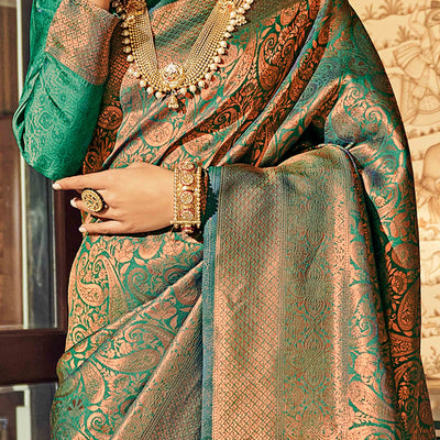 green-floral-zari-woven-kanjivaram-silk-saree