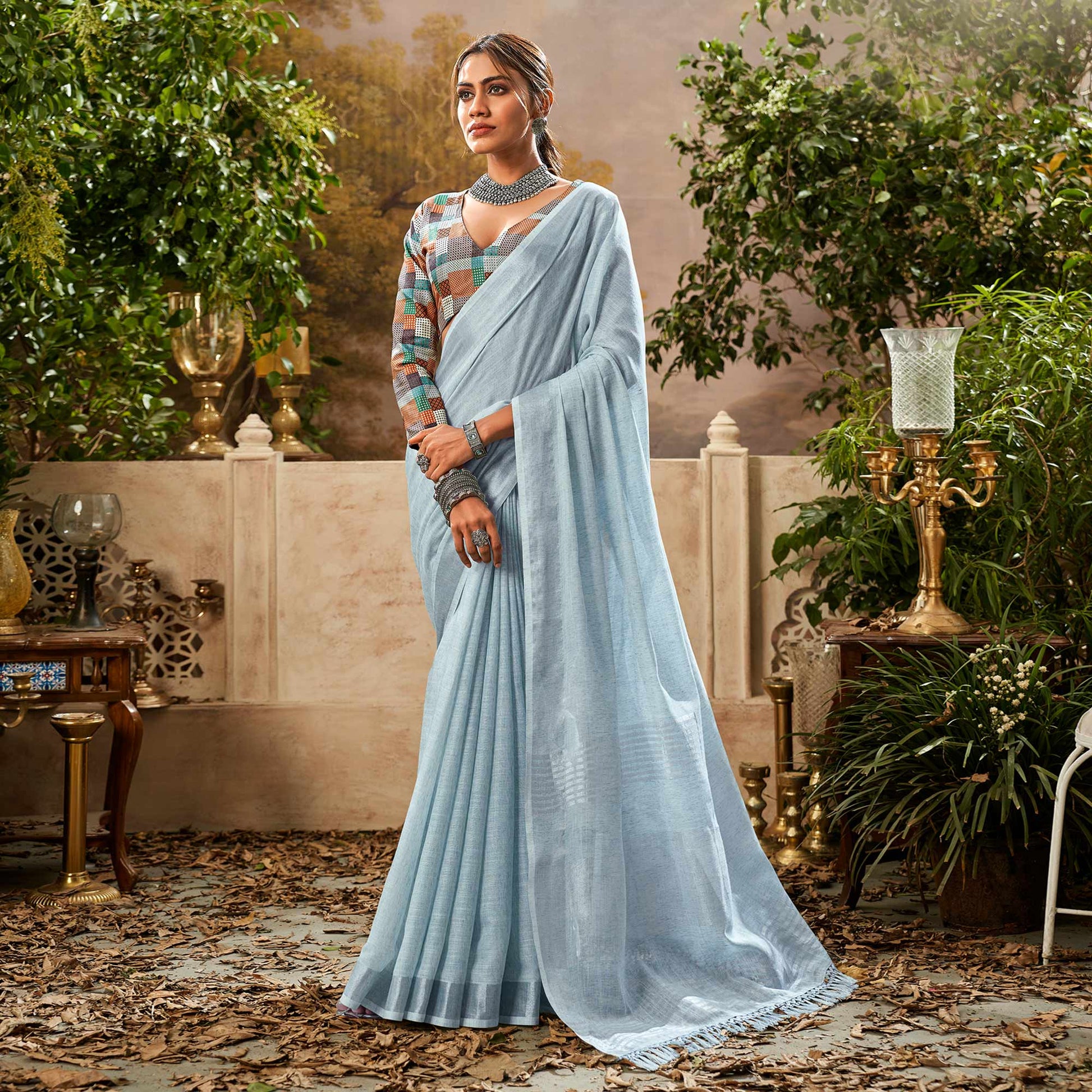 Blue Woven Pure Cotton Saree With Tassels