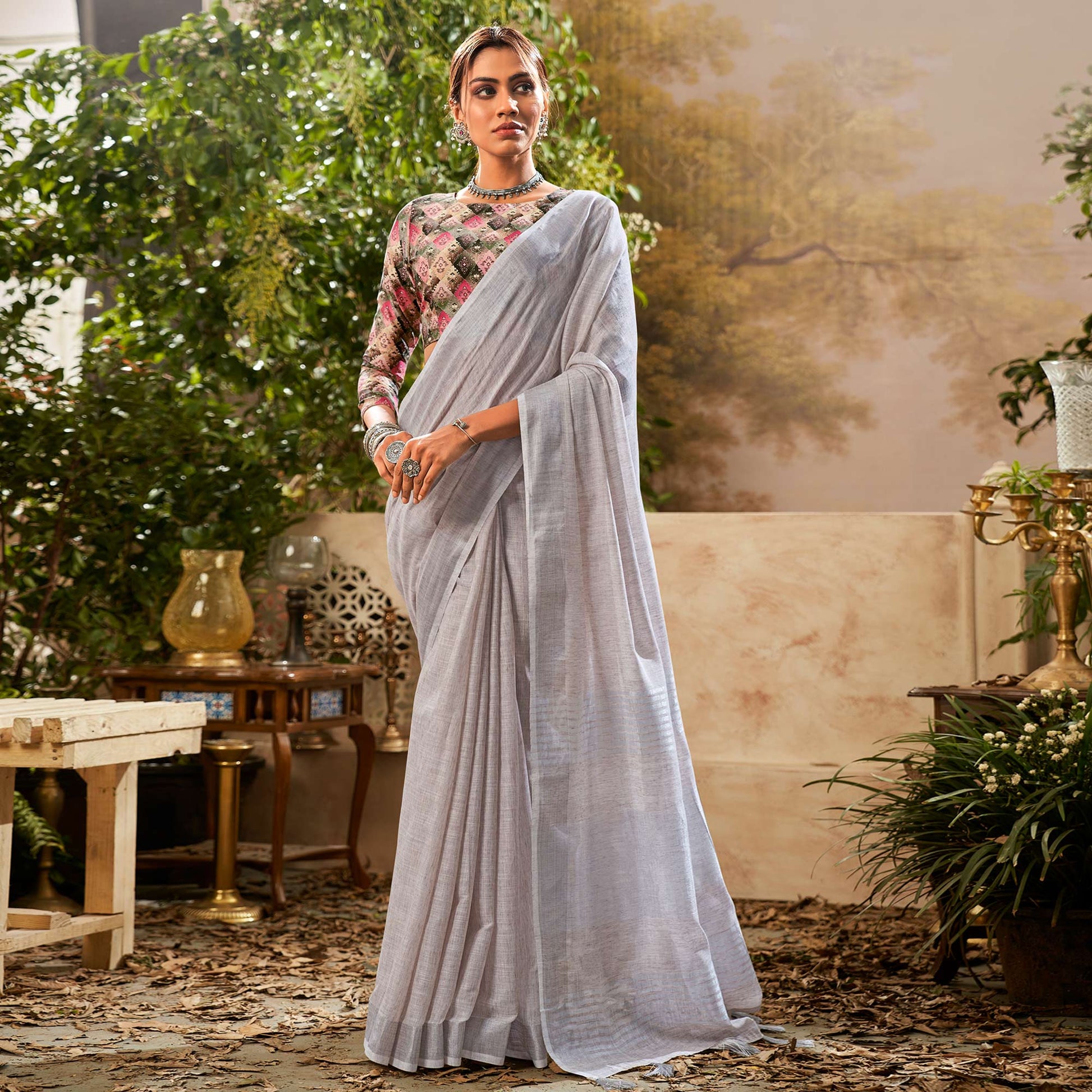 Grey Woven Pure Cotton Saree With Tassels