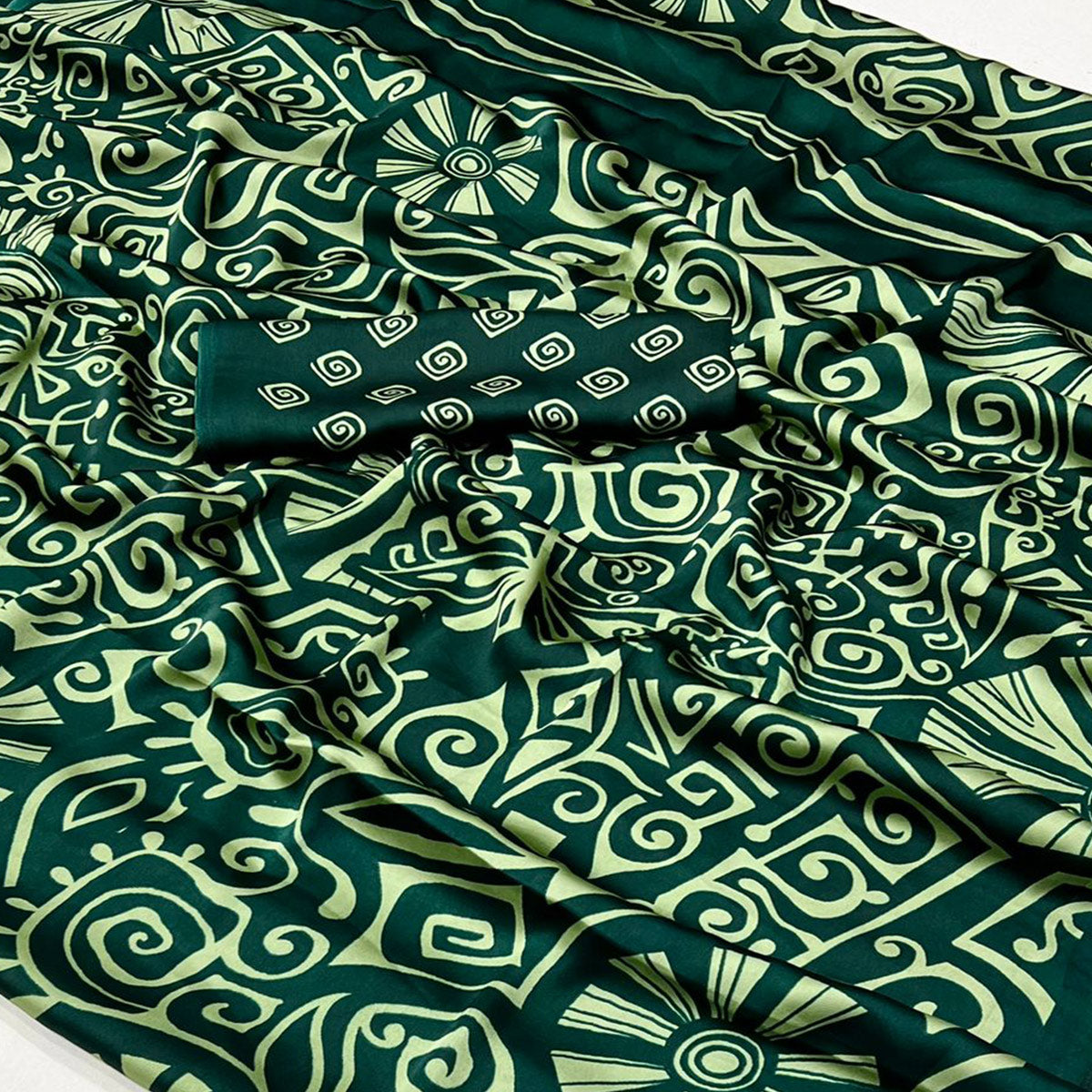 green-contemporary-printed-satin-saree