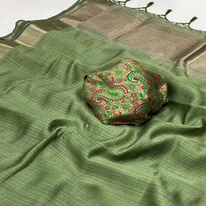 green-handloom-woven-chiffon-saree