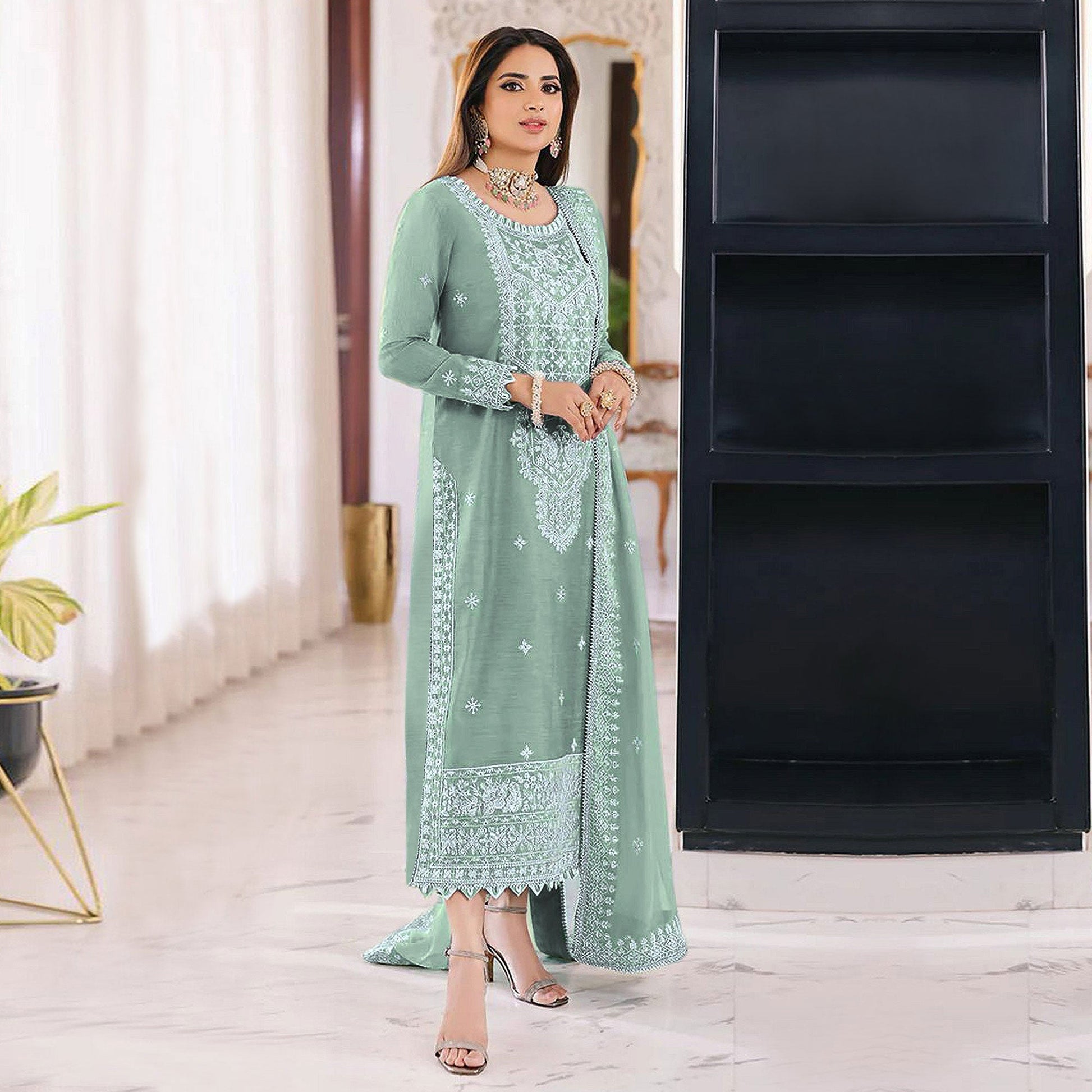 green-embroidered-organza-pakistani-dress-material
