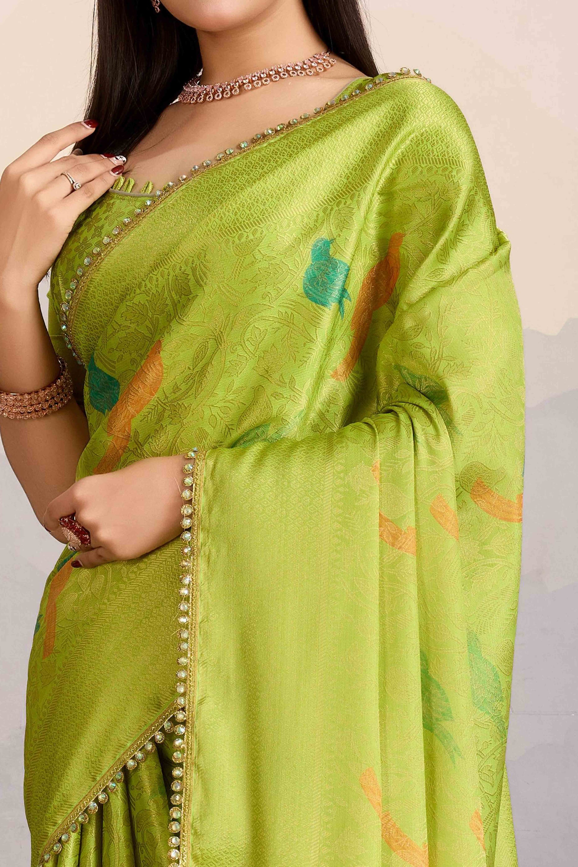green-zari-weaving-mysore-brocade-silk-saree