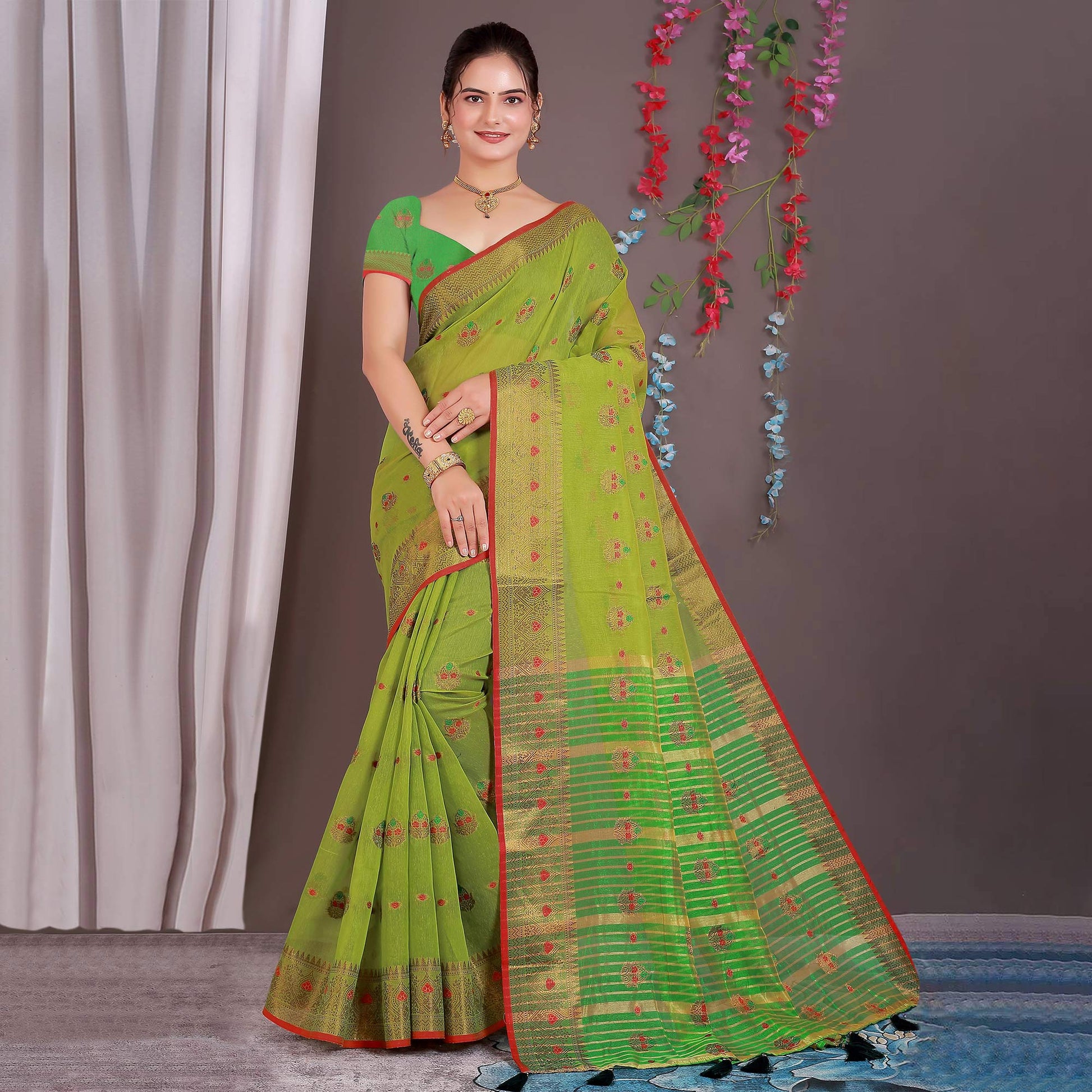 yellow-floral-woven-cotton-silk-saree-with-tassels-10