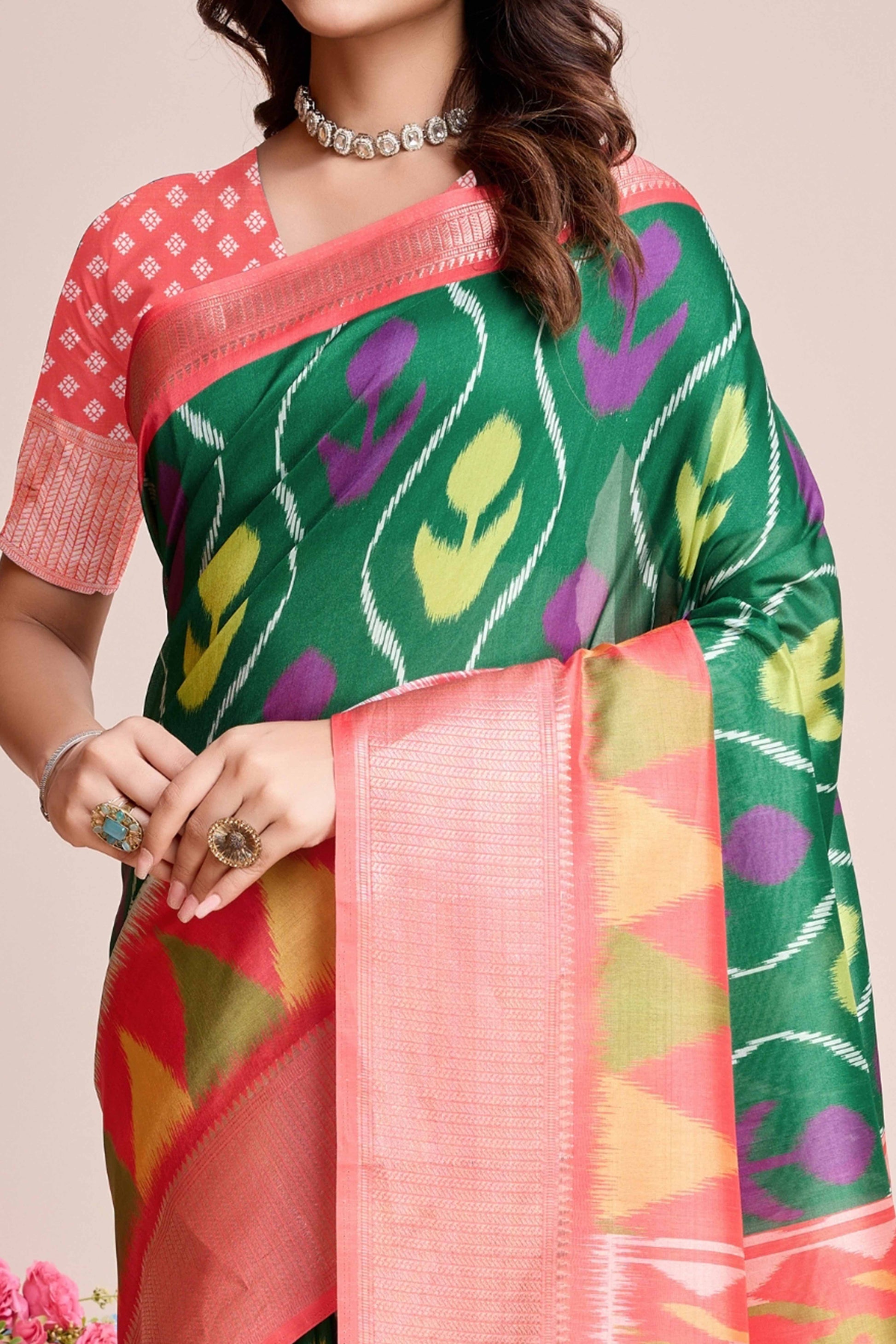 green-patola-printed-dola-silk-saree-6