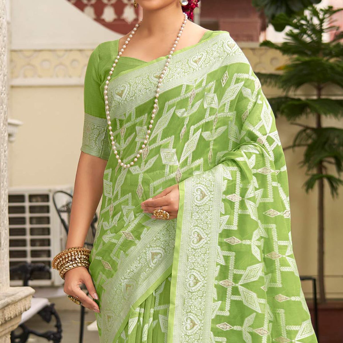 green-woven-cotton-silk-saree-with-tassels-15