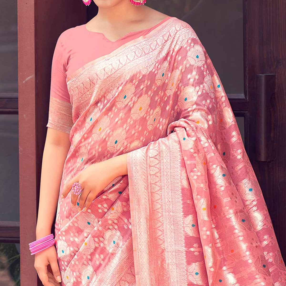 Gajari Pink Woven Cotton Silk Saree With Tassels