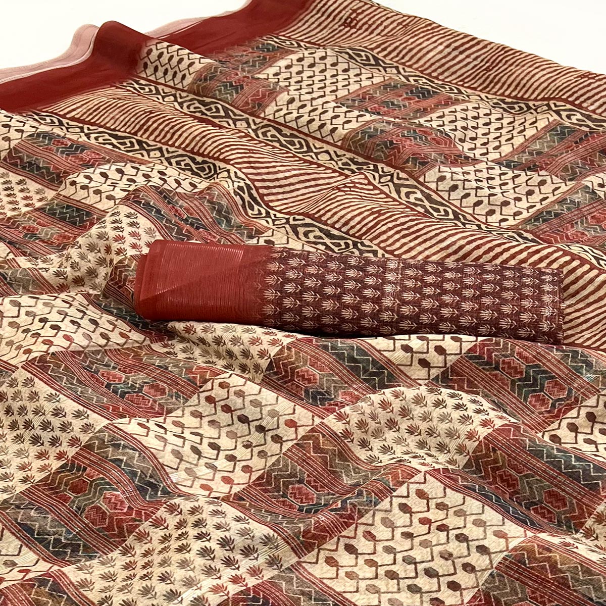 Cream & Rust Digital Printed Cotton Blend Saree