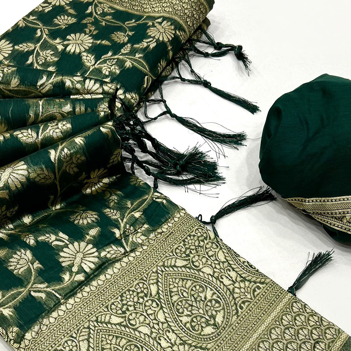 green-floral-woven-cotton-blend-saree-with-tassels-5