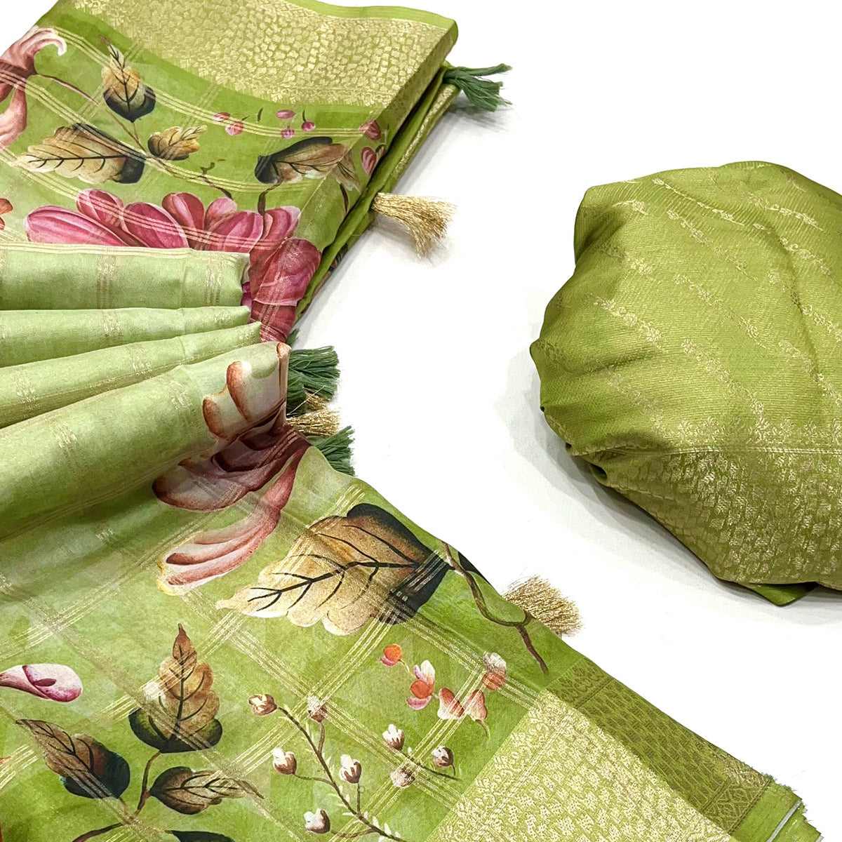 green-woven-with-floral-digital-printed-fancy-fabric-saree