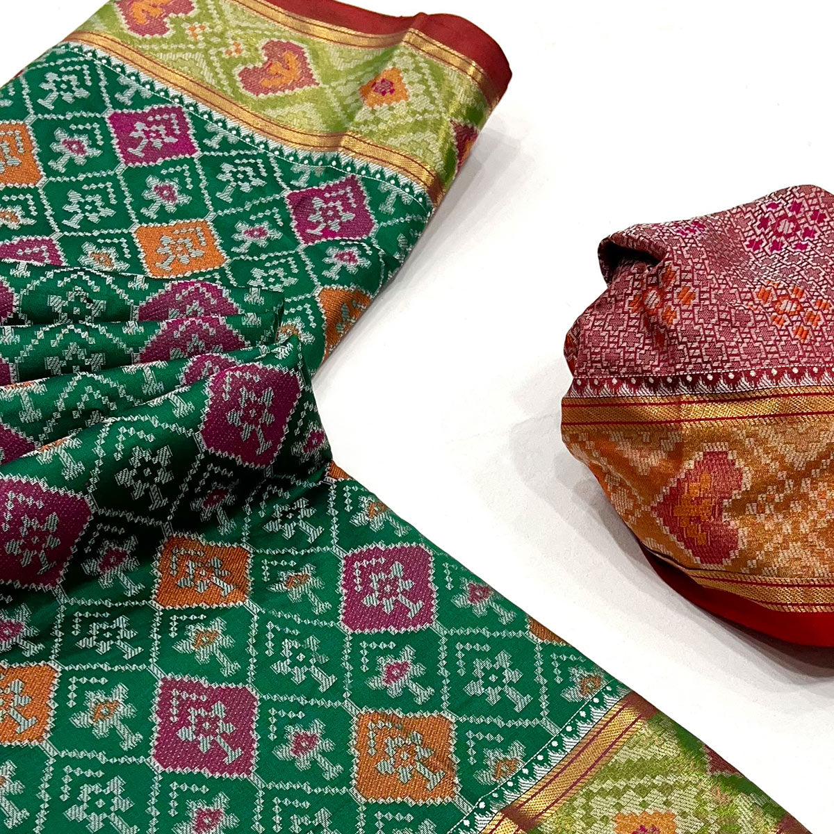 green-woven-cotton-silk-patola-saree-1