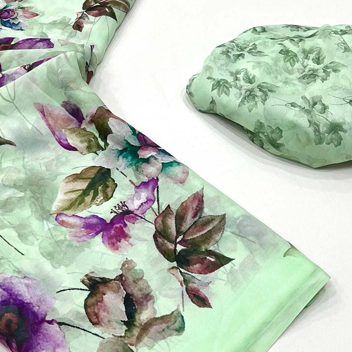 green-floral-digital-printed-georgette-saree-9