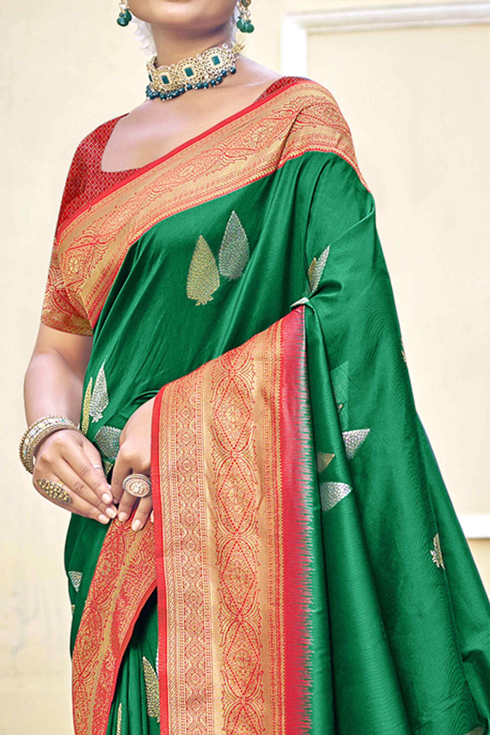 green-woven-banarasi-silk-saree-with-tassels-19