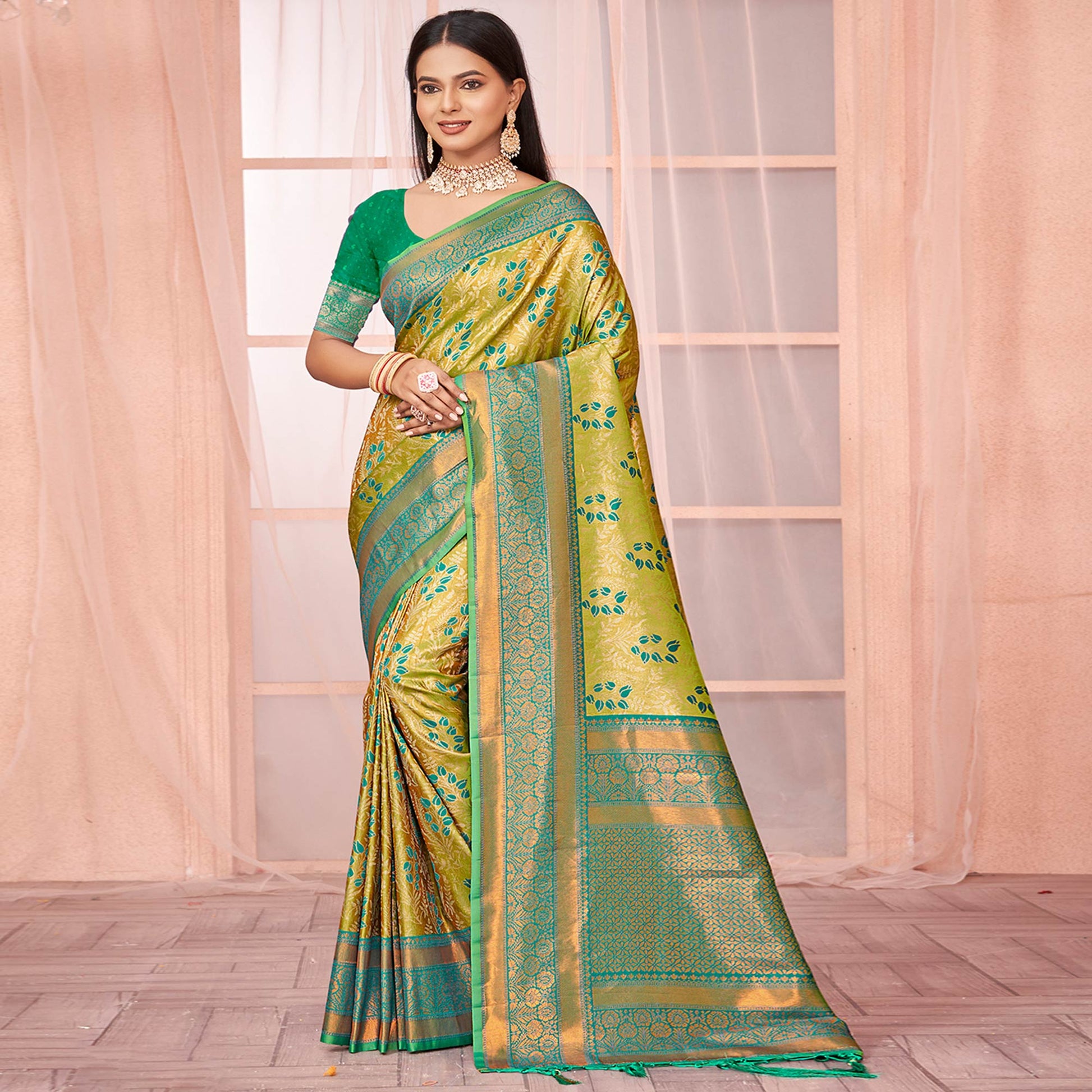green-floral-woven-kanjivaram-silk-saree-with-tassels-3