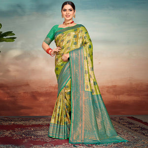 green-floral-woven-kanjivaram-silk-saree-with-tassels-4