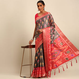 grey-digital-printed-cotton-blend-saree-with-woven-border
