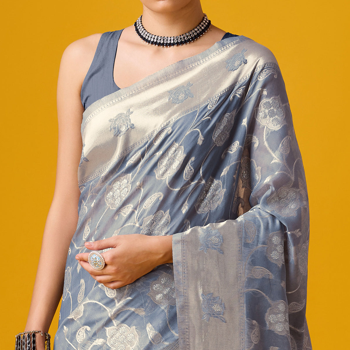 grey-floral-woven-cotton-blend-saree-1